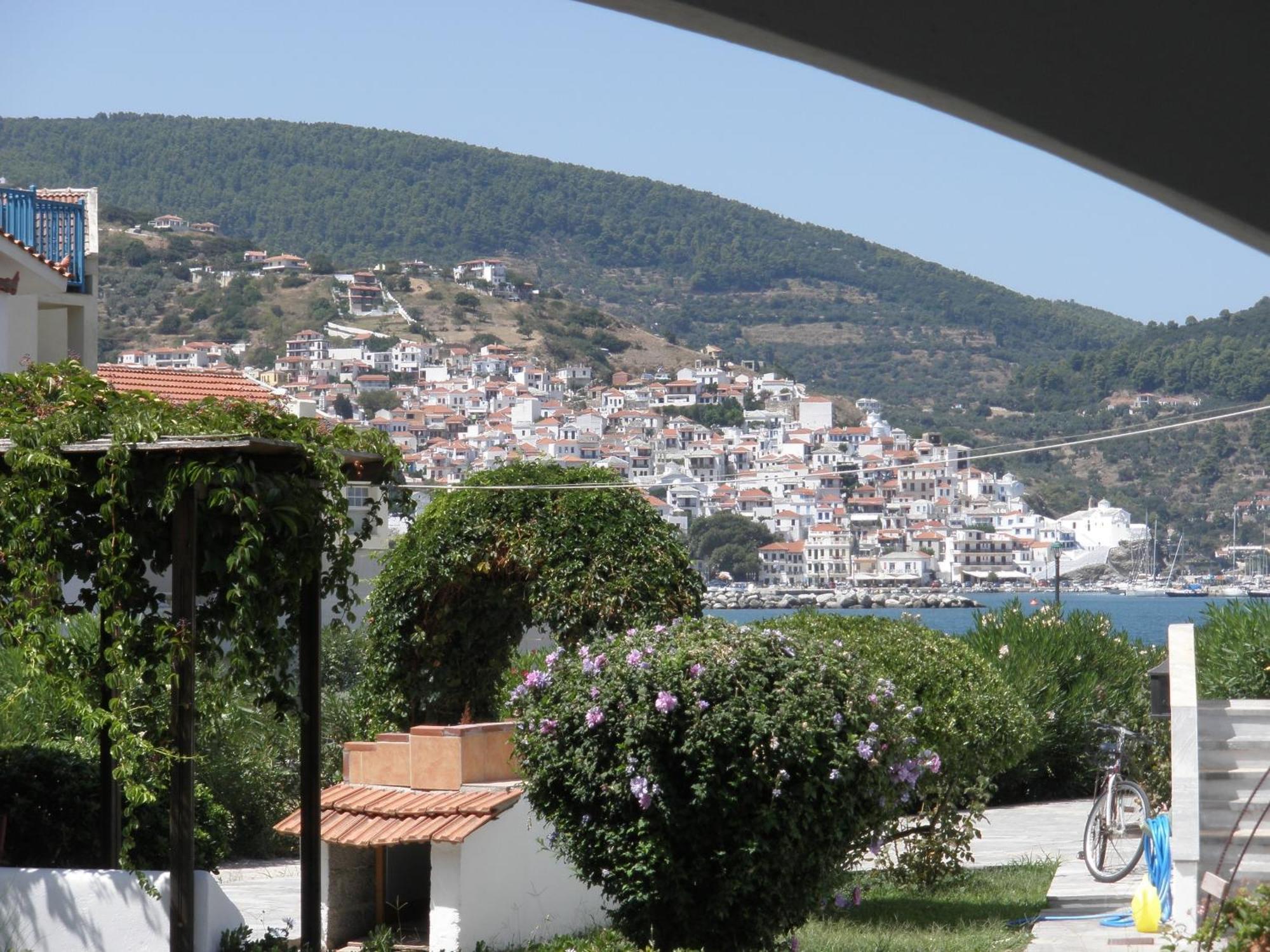 Studios Elpiniki Città di Skopelos Esterno foto